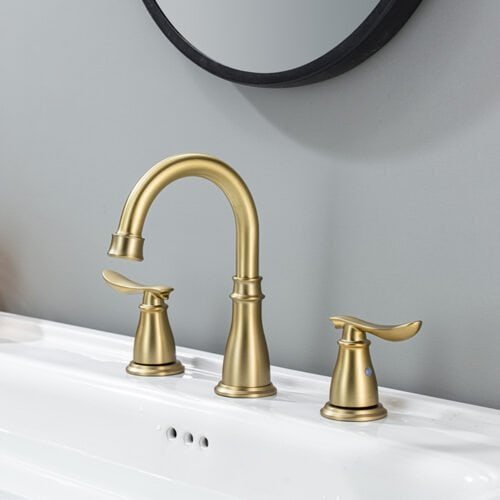 Brushed gold widespread faucet with classic handle | B817 04
