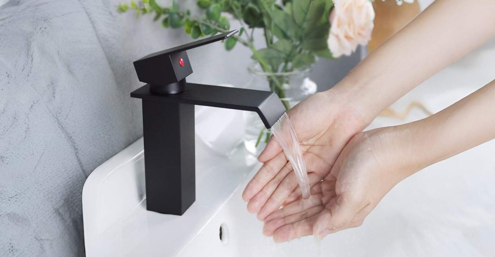 Matte black waterfall bathroom faucet with closed spout - B921A 01 31 2