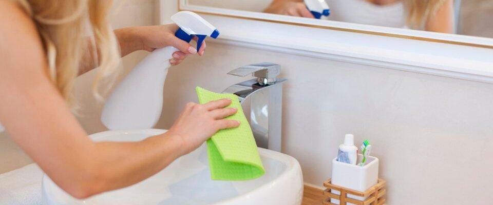 Bathroom faucet cleaning and maintenance