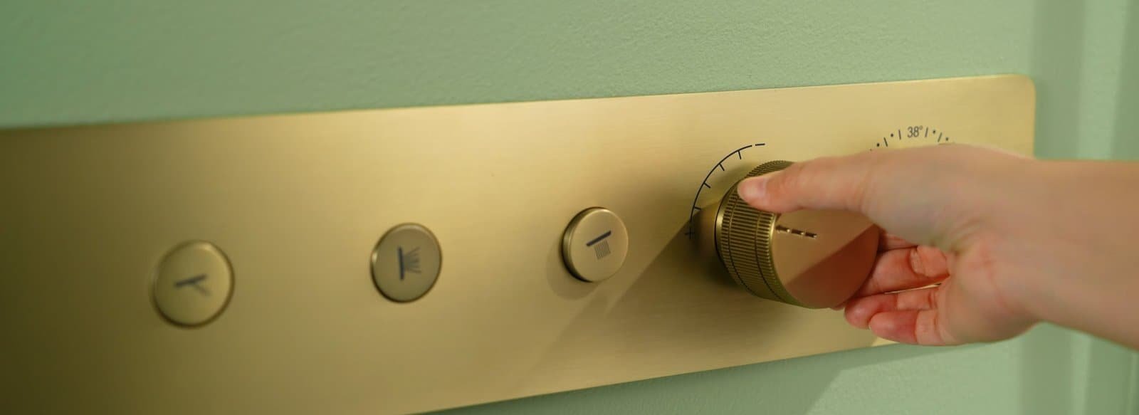 Check for a difficult, loose, or slipping shower knob