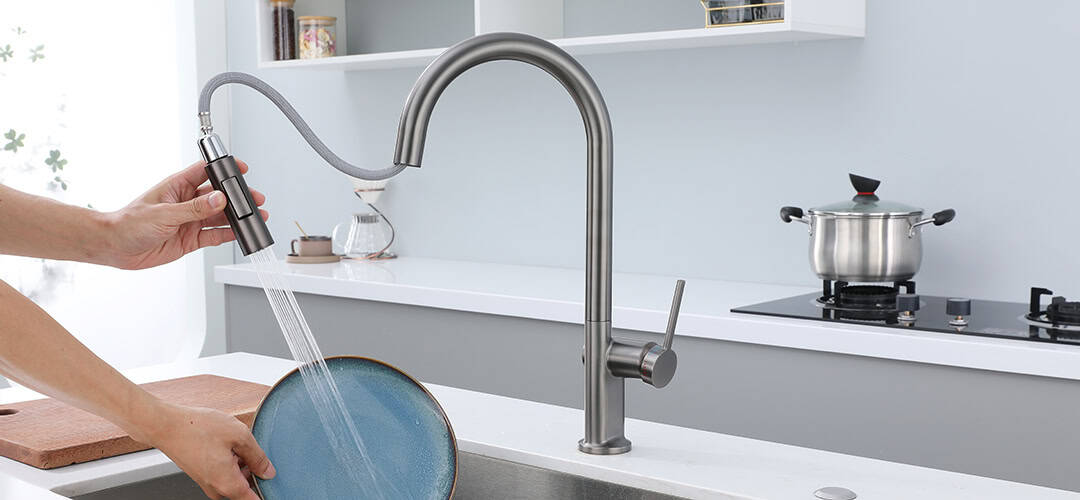 How to Choose Between a Low-Arc or High-Arc Kitchen Faucet