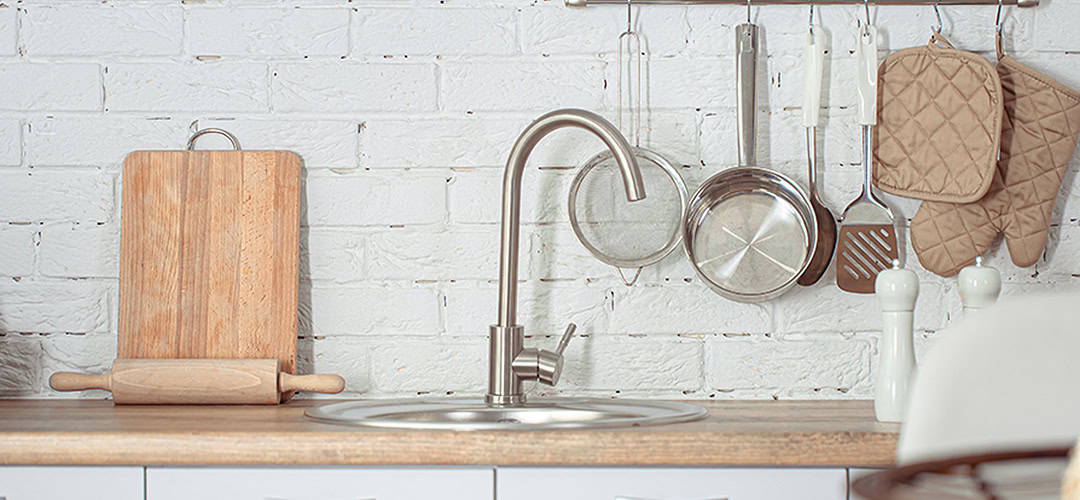 Modern kitchen faucet in stain finish