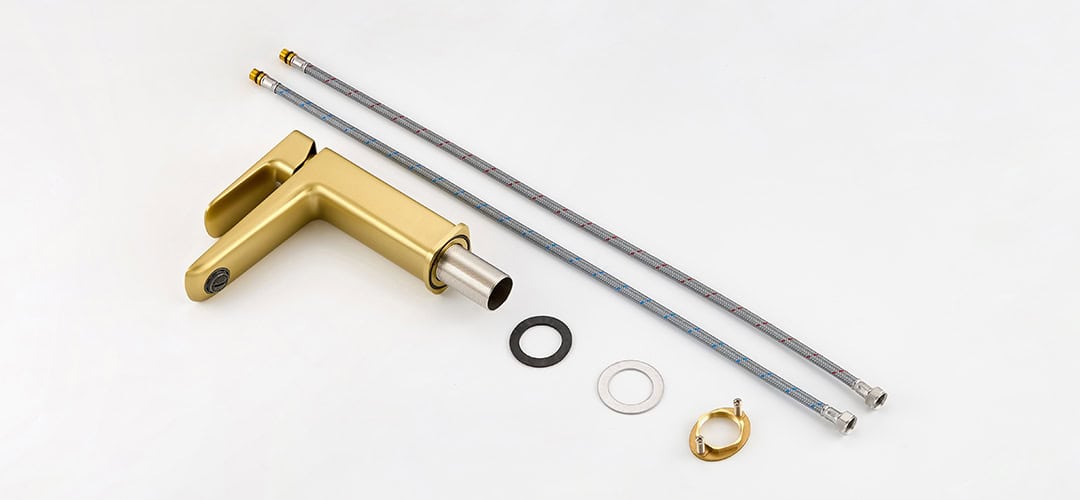 Brass single handle bathroom faucet